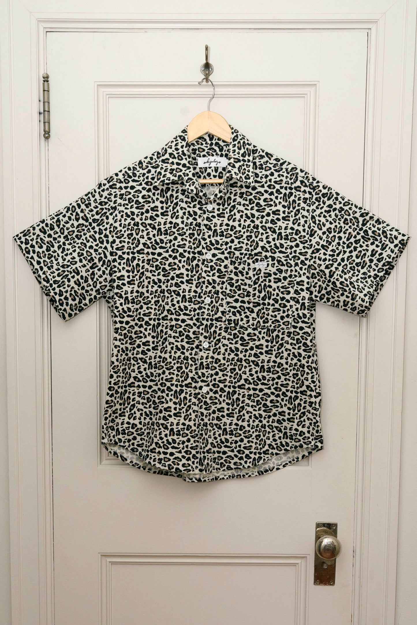 Trev Button Down (Sizes S, M)